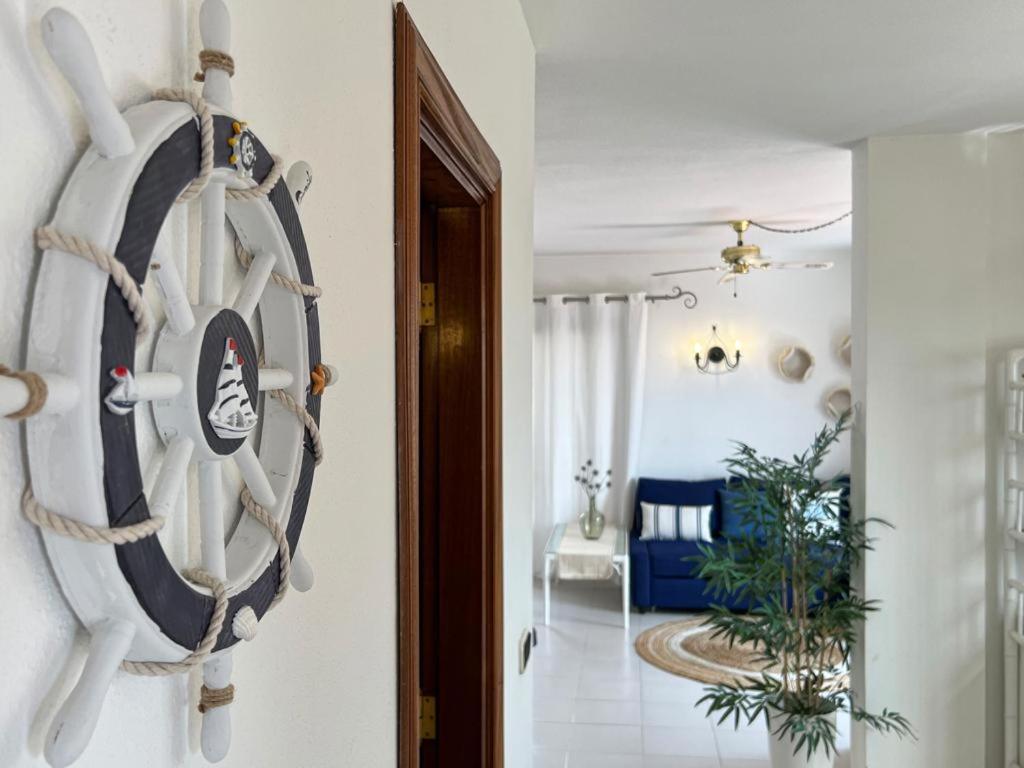 Paradise Seaview Apartment アデヘ エクステリア 写真
