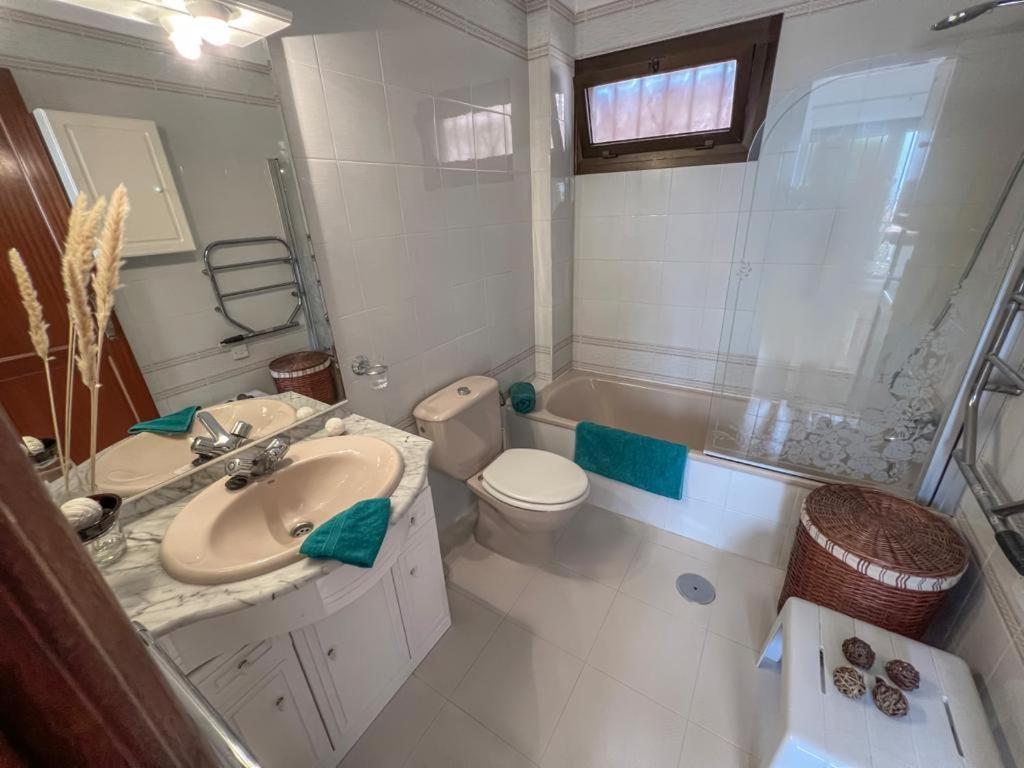 Paradise Seaview Apartment アデヘ エクステリア 写真
