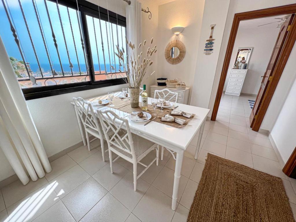 Paradise Seaview Apartment アデヘ エクステリア 写真