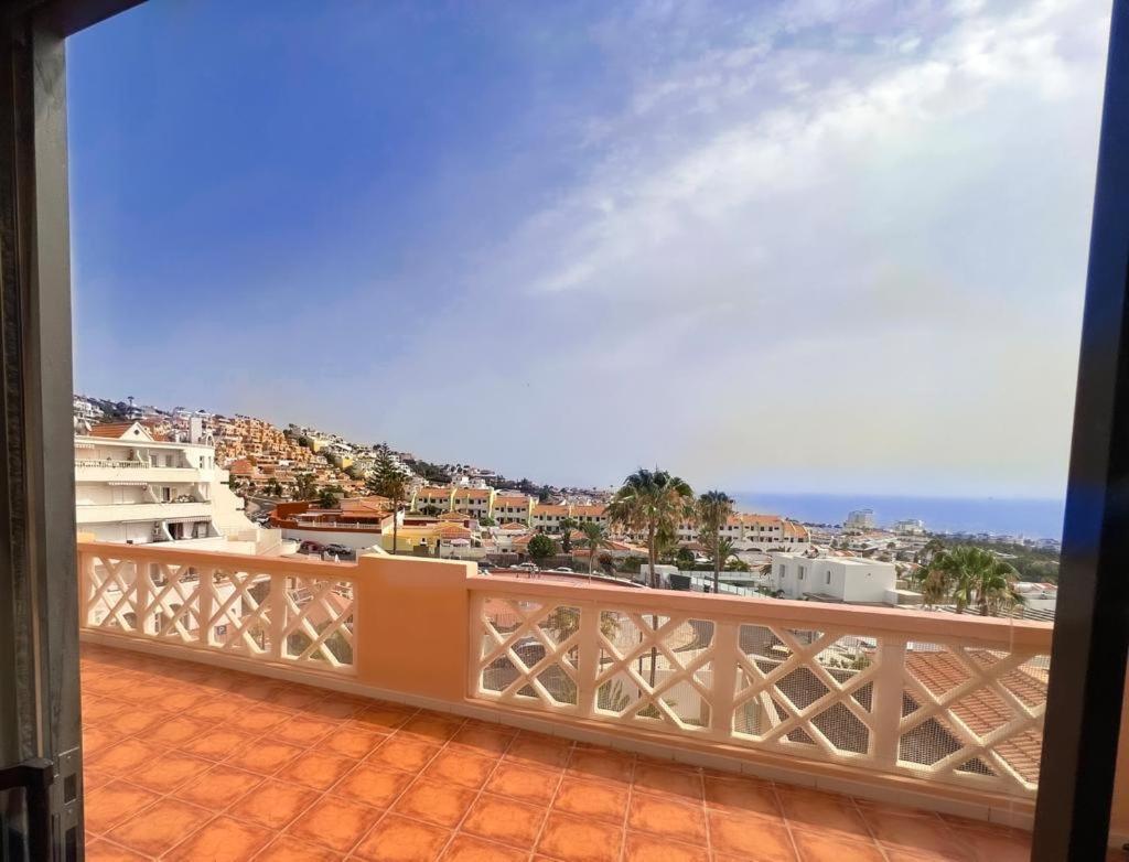 Paradise Seaview Apartment アデヘ エクステリア 写真